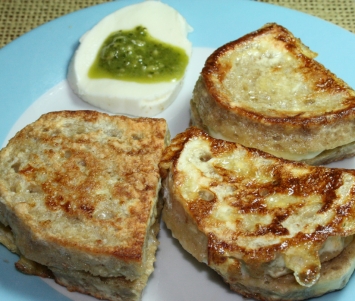 Mozzarella in carrozza