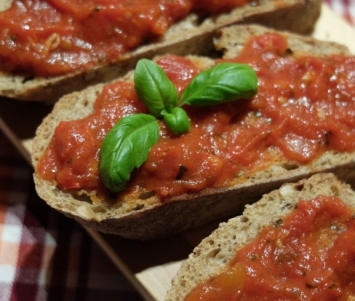Pomidorowa bruschetta